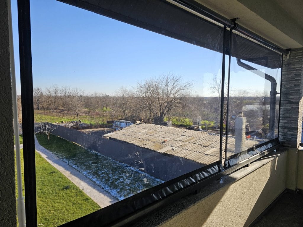 inchidere balcon cu rulouri necasetate - 29 dec 2025